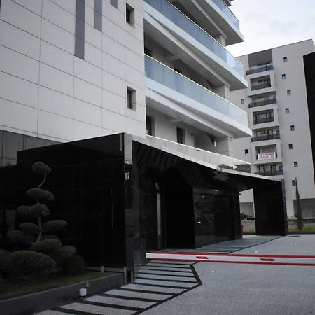 Apartment By The Lake With A View Mamaia Exterior foto